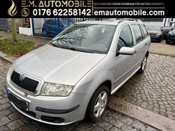 Silber Gebraucht 2004 Skoda Fabia Kombi | 2.990 € (Etwas zu teuer)