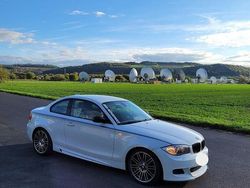 Weiß Gebraucht 2009 BMW 123 Coupé Performance Coupé | 16.999 €