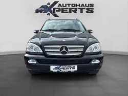 Schwarz Gebraucht 2005 Mercedes ML270 Edition SUV | 12.900 € (Teuer)