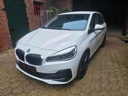 Weiß Gebraucht 2019 BMW 220 Kombi | 16.990 €
