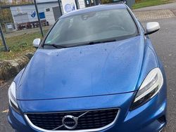 Blau Gebraucht 2019 Volvo V40 Kombi | 17.800 € (Fairer Preis)