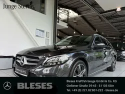 Grau Gebraucht 2021 Mercedes C300e Avantgarde Kombi | 30.950 € (Teuer)