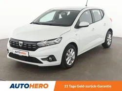 Weiß Gebraucht 2021 Dacia Sandero Comfort Kleinwagen | 11.490 € (Superpreis)