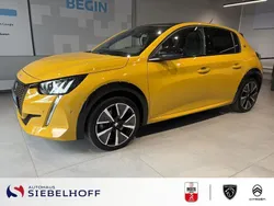 Gelb Gebraucht 2022 Peugeot e-208 GT Kleinwagen | 18.990 € (Fairer Preis)
