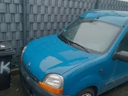 Blau Gebraucht 2000 Renault Kangoo Van / Kleinbus | 1.400 €