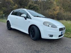 Weiß Gebraucht 2008 Fiat Grande Punto Kleinwagen | 3.200 € (Teuer)
