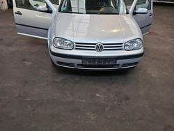 Silber Gebraucht 2003 VW Golf IV Limousine | 1.450 € (Guter Preis)