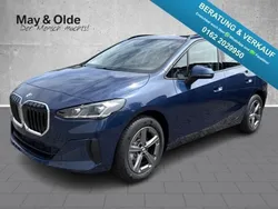 Blau Neu 2025 BMW 218 Active Tourer Van / Kleinbus | 49.330 €