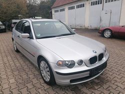 Silber Gebraucht 2002 BMW 318 Compact Kleinwagen | 3.650 € (Teuer)