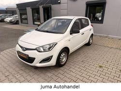 Weiß Gebraucht 2014 Hyundai i20 Classic Kleinwagen | 3.499 € (Guter Preis)