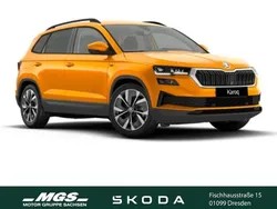 Phoenixorange metallic Neu 2025 Skoda Karoq Tour SUV | 37.890 € (Fairer Preis)