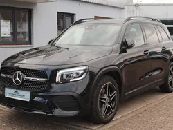 Schwarz Gebraucht 2020 Mercedes GLB200 AMG SUV | 30.990 € (Fairer Preis)