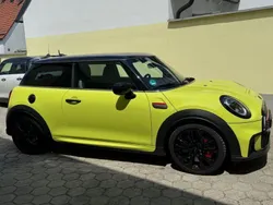Gelb Gebraucht 2024 Mini John Cooper Works Kleinwagen | 35.944 € (Fairer Preis)