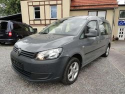 Grau Gebraucht 2012 VW Caddy Maxi Trendline Van / Kleinbus | 14.800 € (Teuer)