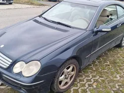 Blau Gebraucht 2003 Mercedes CLK270 Coupé | 2.200 € (Superpreis)