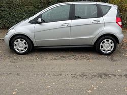 Silber Gebraucht 2010 Mercedes A160 Elegance Van / Kleinbus | 2.750 € (Guter Preis)