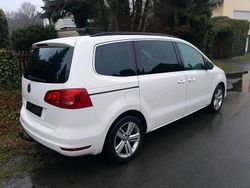 Weiß Gebraucht 2012 VW Sharan Van / Kleinbus | 8.850 € (Fairer Preis)