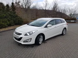 Weiß metallic Gebraucht 2013 Hyundai i40 Kombi | 15.900 €
