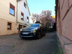 Grün Gebraucht 2014 Citroën C3 Kleinwagen | 6.450 € (Fairer Preis)