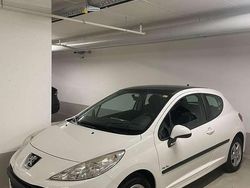 Gebraucht 2011 Peugeot 207 Urban Move Limousine | 2.900 € (Fairer Preis)