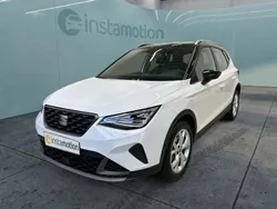 Weiß Gebraucht 2024 Seat Arona FR SUV | 22.480 € (Fairer Preis)