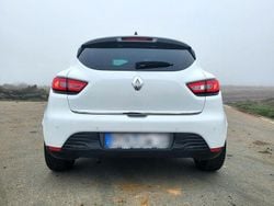 Weiß Gebraucht 2016 Renault Clio IV LIMITED Kleinwagen | 6.899 € (Guter Preis)