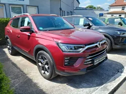 Rot Gebraucht 2020 Ssangyong Korando Sapphire SUV | 19.950 € (Fairer Preis)