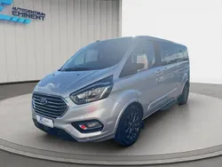 Silber Gebraucht 2023 Ford Tourneo Custom Van / Kleinbus | 42.600 € (Teuer)