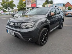 Grau Gebraucht 2024 Dacia Duster Extreme SUV | 24.890 € (Fairer Preis)