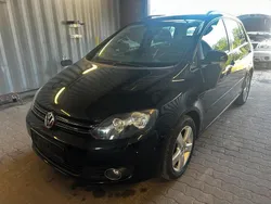 Schwarz Gebraucht 2010 VW Golf Plus Cross Team Van / Kleinbus | 2.950 € (Fairer Preis)