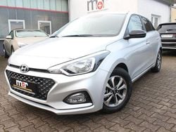 Silber Gebraucht 2020 Hyundai i20 YES! Limousine | 12.400 € (Guter Preis)