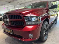 Rot Gebraucht 2019 Dodge Ram Abholung | 34.990 €