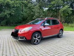 Rot Gebraucht 2015 Peugeot 2008 SUV | 7.900 €