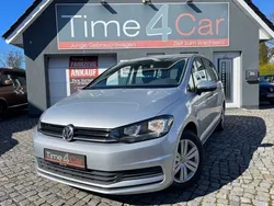 Silber Gebraucht 2016 VW Touran Van / Kleinbus | 15.990 € (Etwas zu teuer)
