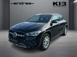 Nachtschwarz unilack Gebraucht 2021 Mercedes GLA250 Style SUV | 31.370 € (Guter Preis)