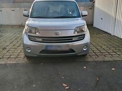 Silber Gebraucht 2010 Daihatsu Materia Van / Kleinbus | 3.150 € (Fairer Preis)
