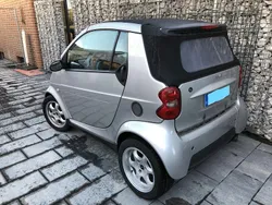 Silber Gebraucht 2002 Smart ForTwo Cabrio Cabrio | 1.999 € (Teuer)