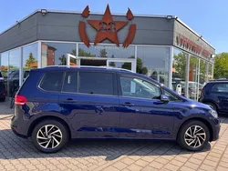 Atlantik blue metallic Gebraucht 2019 VW Touran Join Van / Kleinbus | 21.950 € (Guter Preis)
