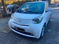 Weiß Gebraucht 2009 Toyota iQ Kleinwagen | 2.800 € (Superpreis)