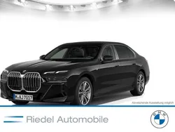 BMW 740