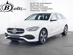 Weiß Gebraucht 2023 Mercedes C300e Avantgarde Kombi | 38.900 € (Fairer Preis)