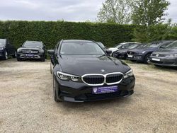 Saphirschwarz Gebraucht 2022 BMW 320 Advantage Kombi | 23.379 € (Guter Preis)