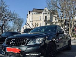 Schwarz Gebraucht 2011 Mercedes C180 Avantgarde Limousine | 12.999 € (Fairer Preis)
