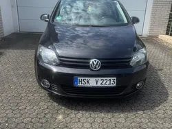 Schwarz Gebraucht 2012 VW Golf Plus Match Van / Kleinbus | 5.480 € (Guter Preis)