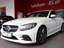 Weiß Gebraucht 2019 Mercedes C300 AMG line Limousine | 22.850 € (Guter Preis)