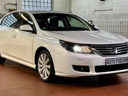 Weiß Gebraucht 2012 Renault Latitude Bose Edition Limousine | 6.450 €