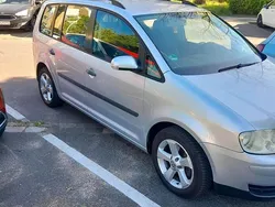 Silber Gebraucht 2004 VW Touran Van / Kleinbus | 2.900 € (Fairer Preis)