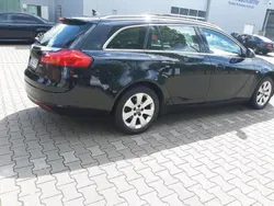 Schwarz Gebraucht 2009 Opel Insignia Kombi | 1.999 €