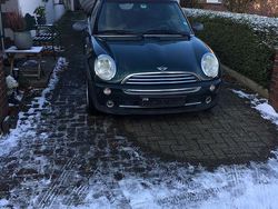 Grün Gebraucht 2004 Mini Cooper Cabriolet Cabrio | 1.850 € (Guter Preis)