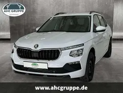 Moonweiss metallic Neu 2025 Skoda Kamiq Essence SUV | 23.950 € (Fairer Preis)